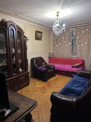 H S2 Selling a 2-room apartment near Saltovskoye metro station