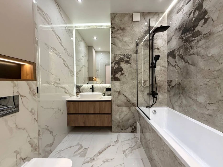 From the owner! Center of Arcadia! New chic 2-bedroom apartment in Hellas residential complex