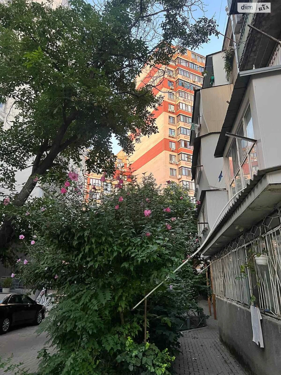 Продажа квартир Приморский.