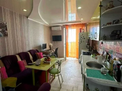 Apartment. Kharkiv, Peremohy Avenue.