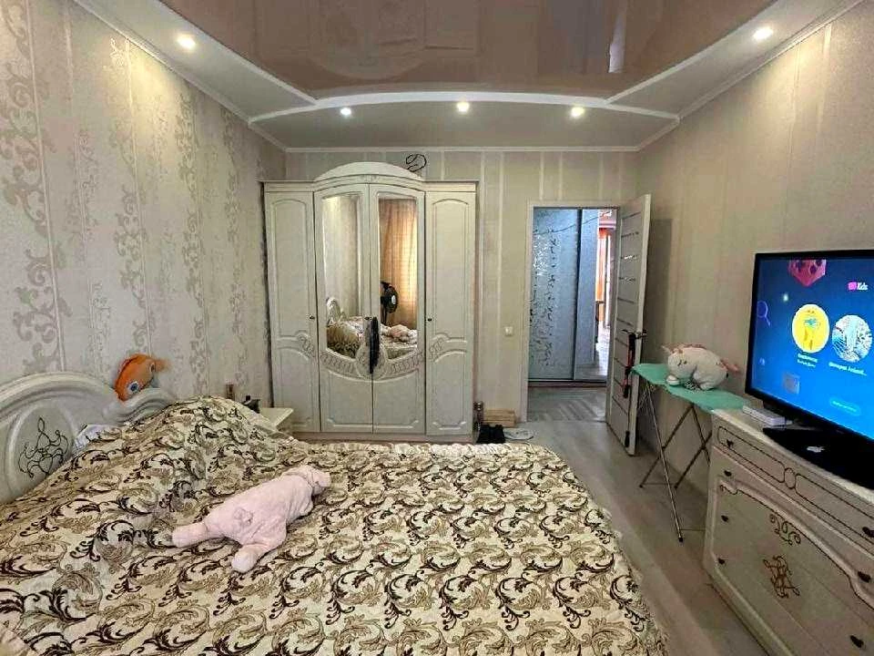 Apartment. Kharkiv, Peremohy Avenue.