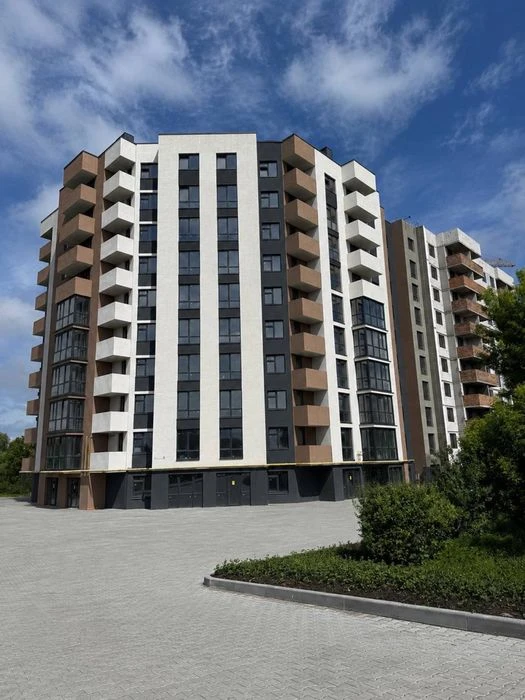 Однокімнатна квартира,р-н Виставка,ще діє переуступка