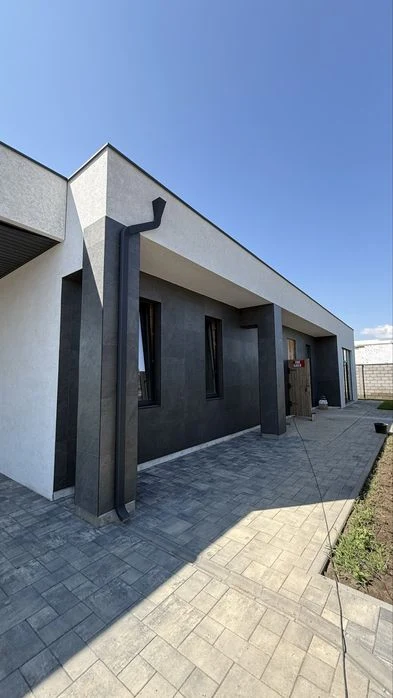 В продаже современный 1-эт. дом с подвалом в Дайберге/Красно