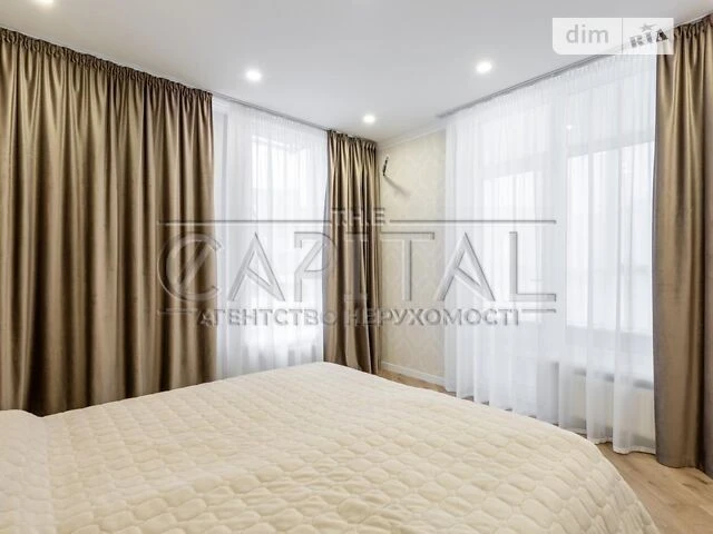 Sale of 4-room apartment 127 sq. m on Beresteyskyi Avenue 67 • ID