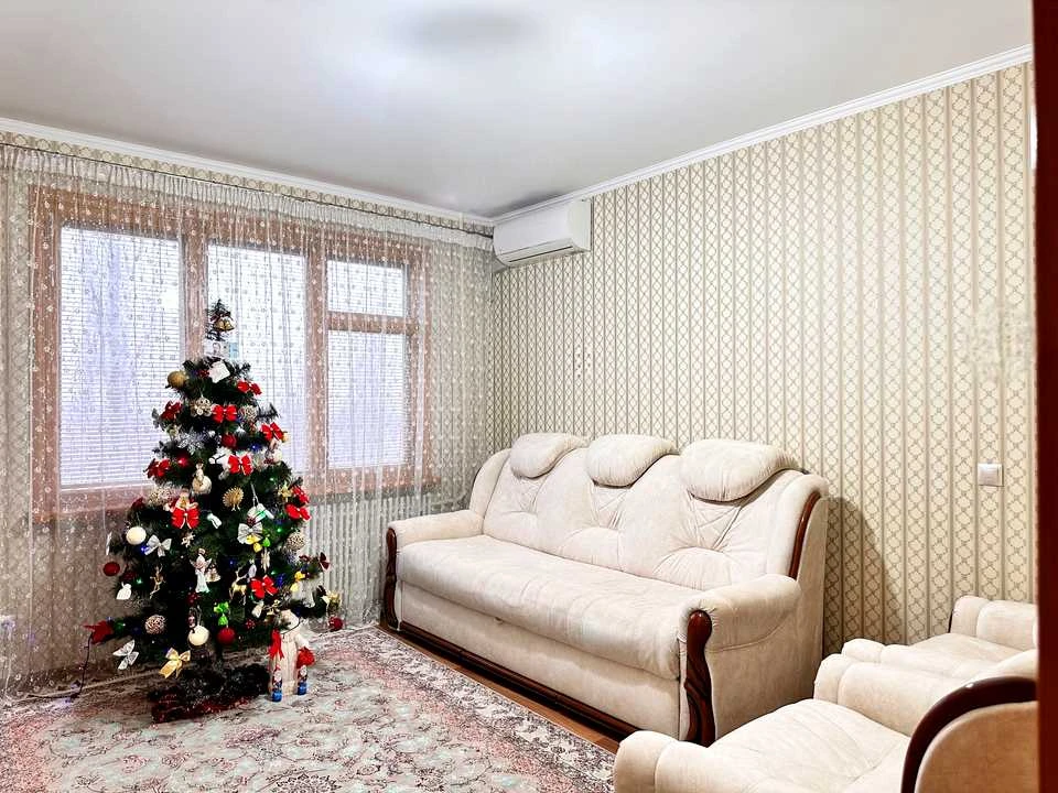 Apartment. Kharkiv, Peremohy Avenue.