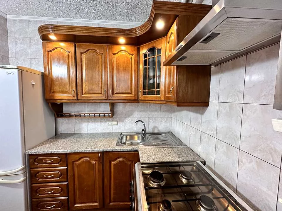 Apartment. Kharkiv, Peremohy Avenue.