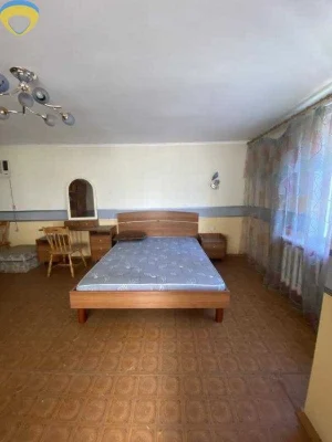 Продам небольшой дом на 2 сотках рядом с парком 411-й батареи