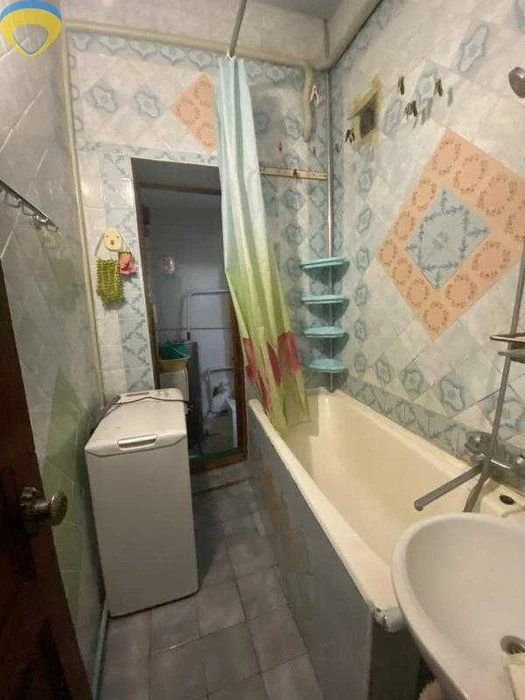 Продам небольшой дом на 2 сотках рядом с парком 411-й батареи