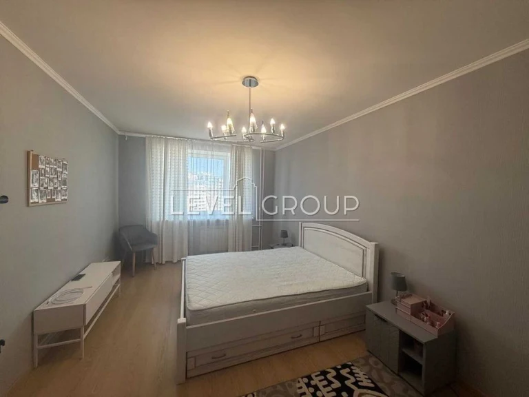 Продаж 3-кімнатної квартири за адресою Харківське шосе, 58а/