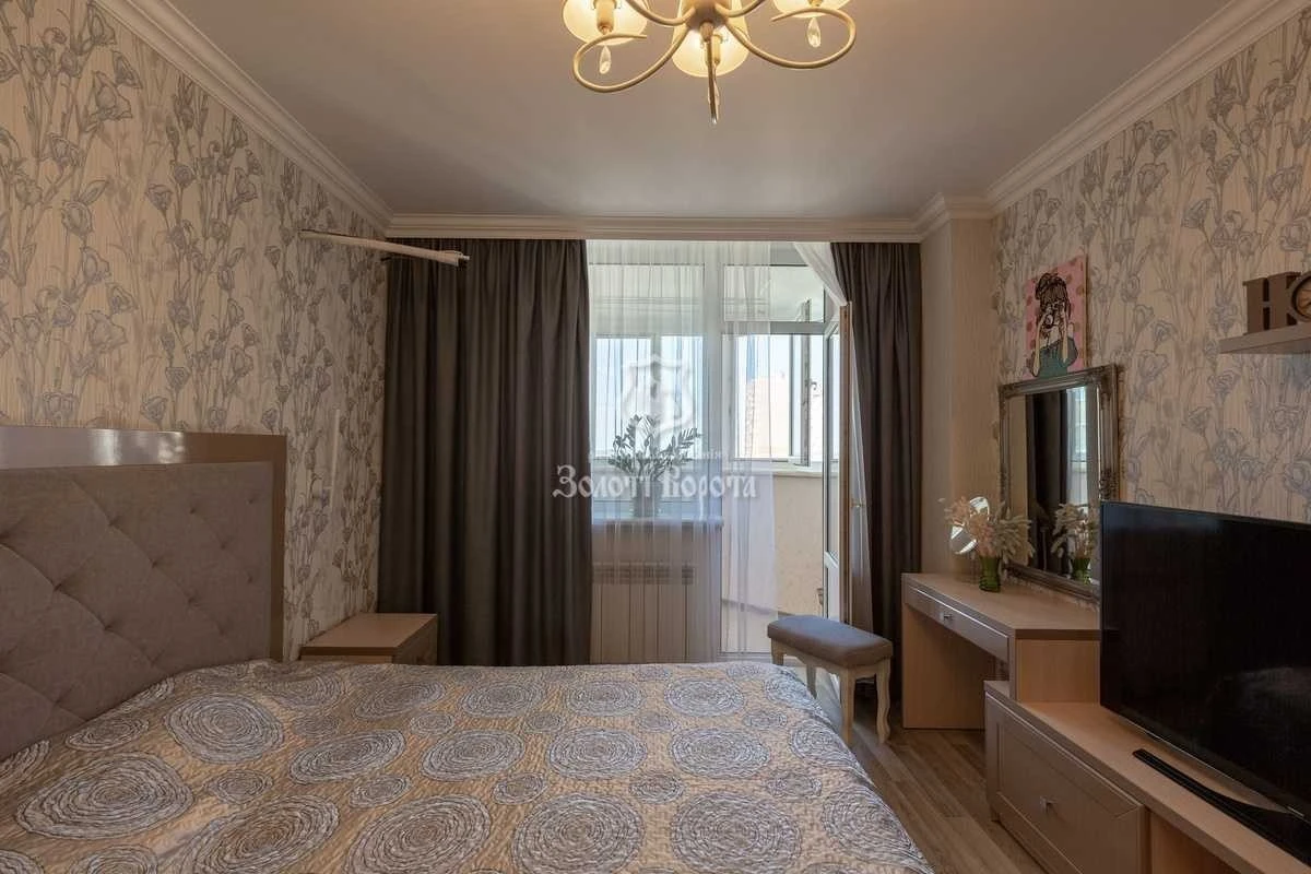 3-room apartment for sale 96.5 m², Mykola Zakrevskoho St.