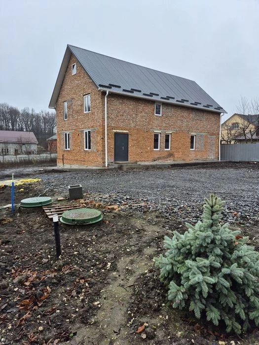 Будинок Південно-Захід, підключені комунікації. Ділянка 10 с