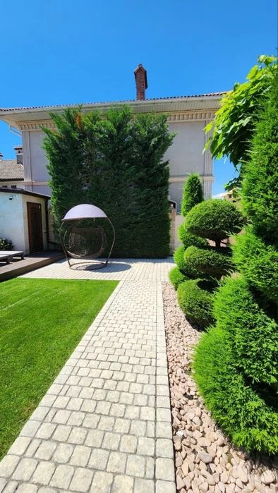 NEW house for sale in Sauvignon