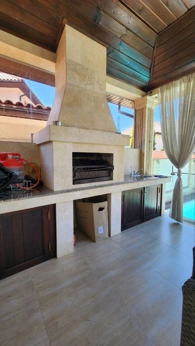 NEW house for sale in Sauvignon