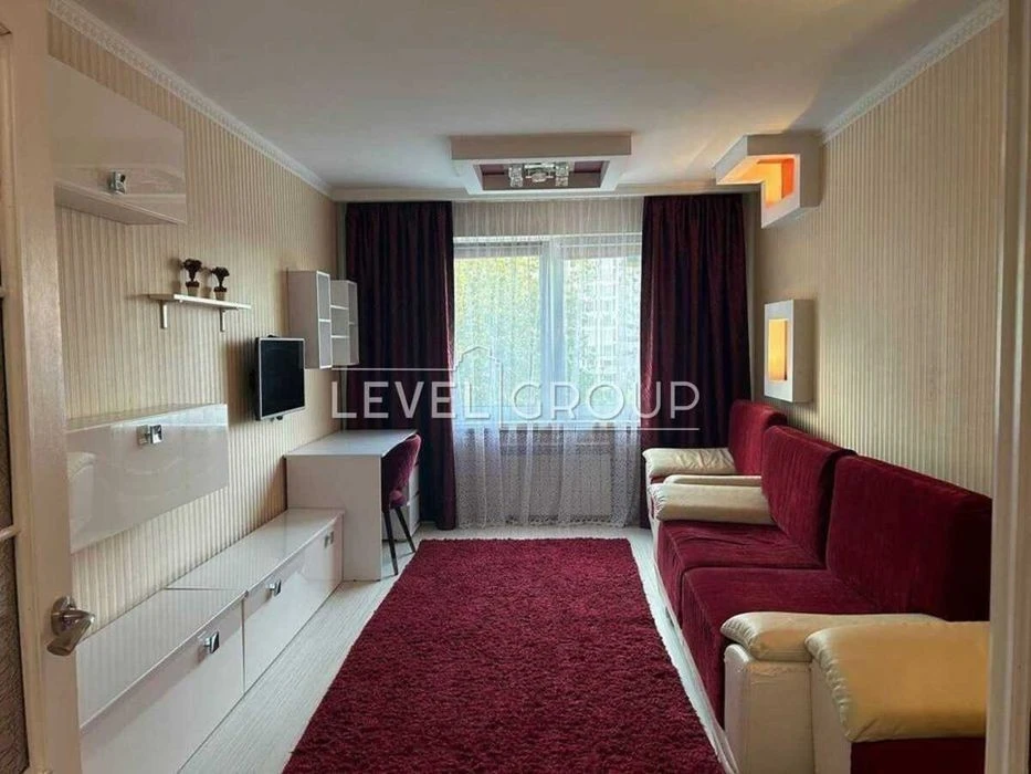 Apartment for sale Maksymovicha 7