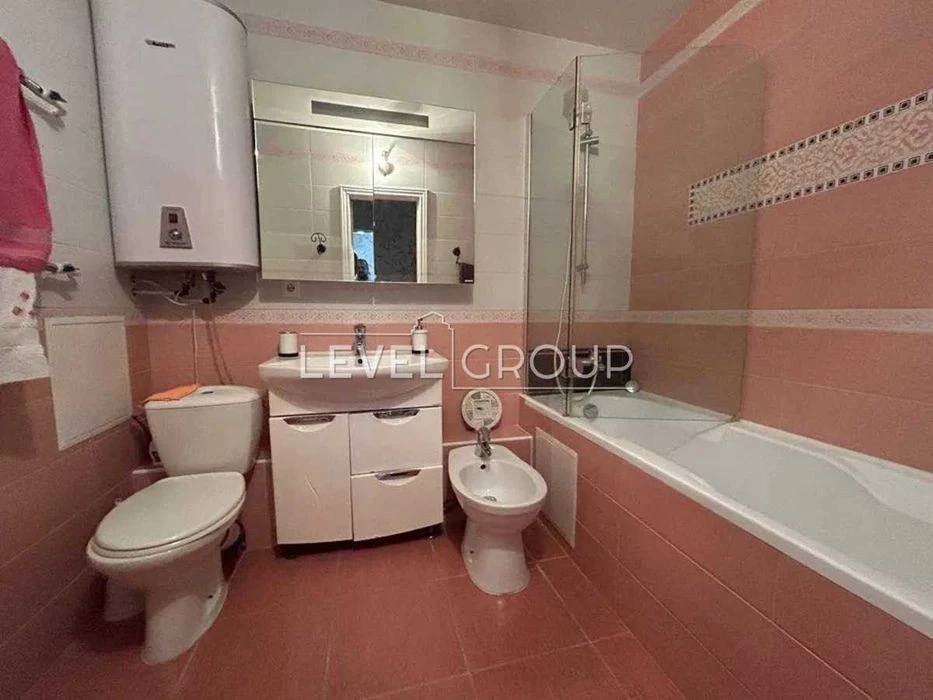 Apartment for sale Maksymovicha 7