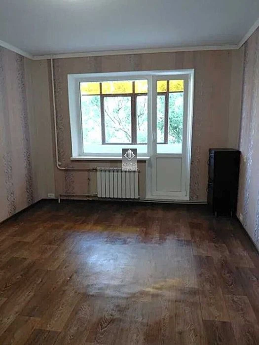 Продаж 1-кімнатної квартири, в екологічно чистому районі, Хо