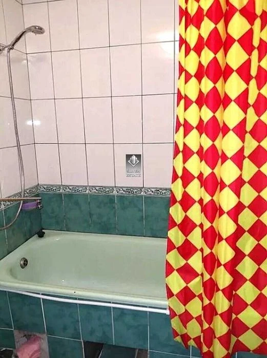Продаж 1-кімнатної квартири, в екологічно чистому районі, Хо
