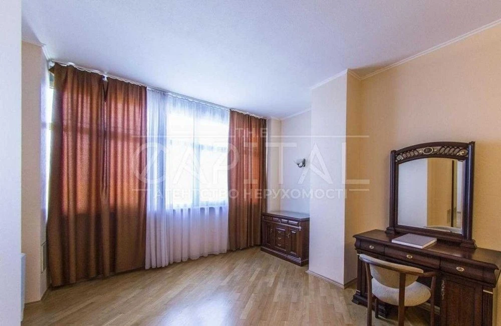 4-room apartment for sale, ul. Bolshaya Vasylkovskaya, Center