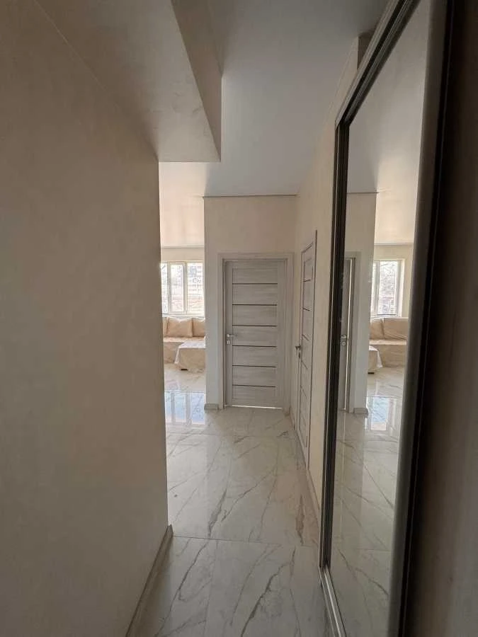 1-room apartment for sale 43 m², Zhambila Zhabaeva St., 22