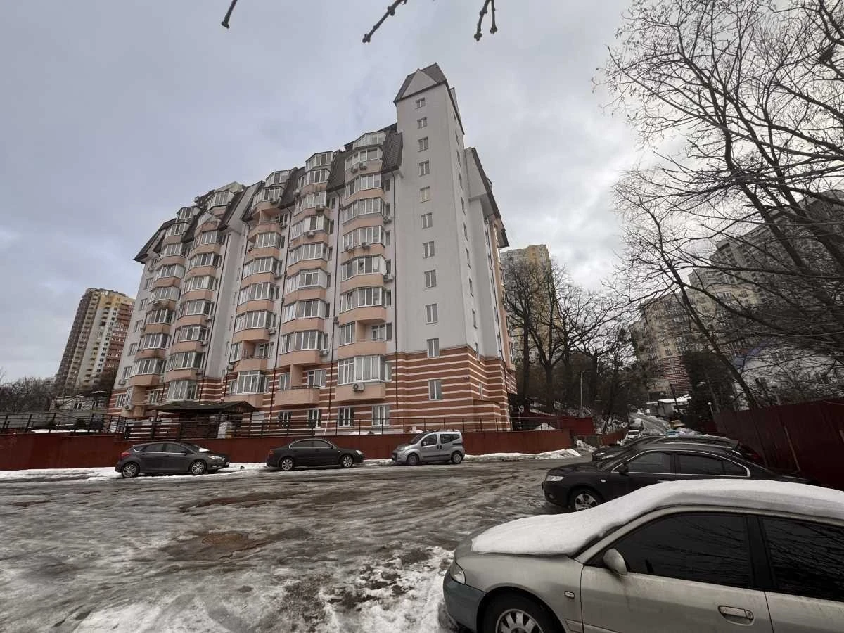 1-room apartment for sale 43 m², Zhambila Zhabaeva St., 22