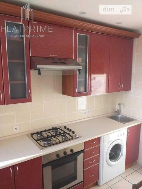 Sale of 2-room apartment 51.5 sq. m. on Akademika Shchuseva 34/1 street