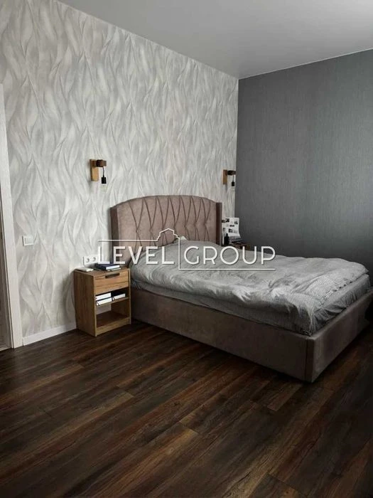 Smart Plaza Obolon residential complex 2-room apartment, Minska metro station