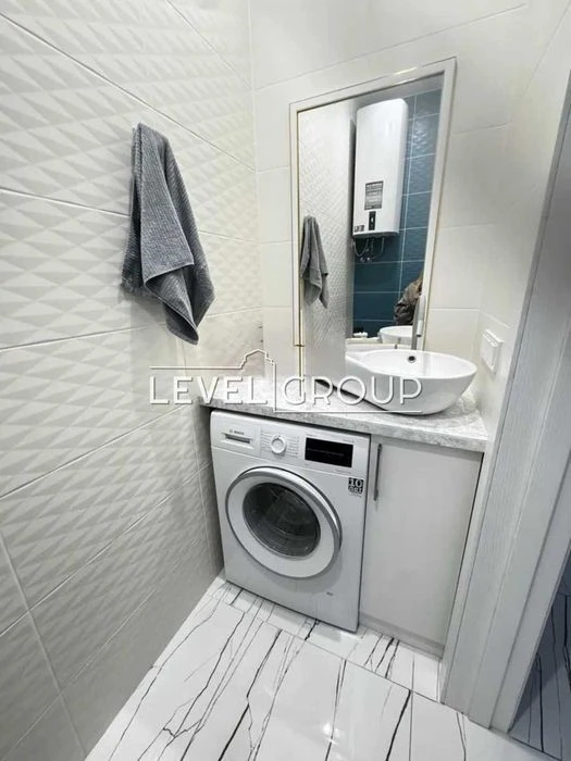Smart Plaza Obolon residential complex 2-room apartment, Minska metro station