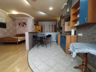 ПРОДАМ!!  Квартира 47 м высотка новый дом ул.Пантелеймоновс