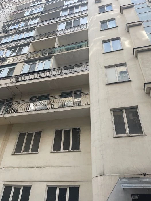 ПРОДАМ!!  Квартира 47 м высотка новый дом ул.Пантелеймоновс