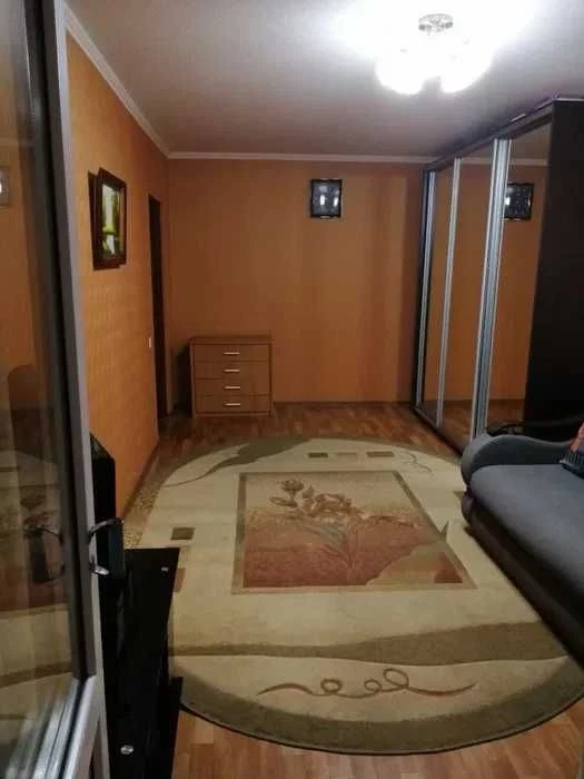 Продам 2-комнатную квартиру, ЛЕВЫЙ БЕРЕГ