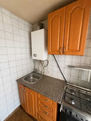 Продаж частини будинку 57 м2 + гараж зуп 4 Нова поліклініка