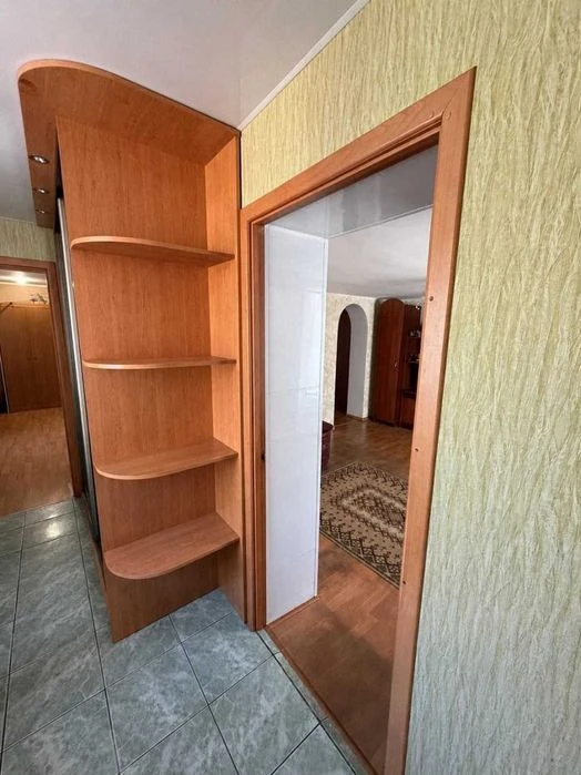 Продаж частини будинку 57 м2 + гараж зуп 4 Нова поліклініка