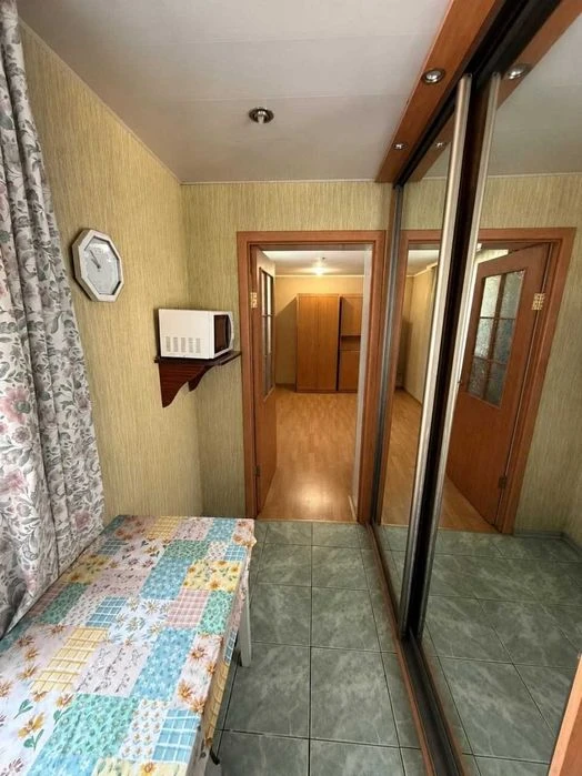 Продаж частини будинку 57 м2 + гараж зуп 4 Нова поліклініка