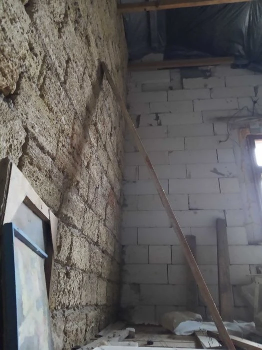 I will sell a part of a house of 56 square meters from the owner for 36 thousand