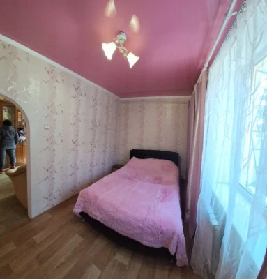 Пролам 2 ком квартиру ул. Зоопарковый парк Победы