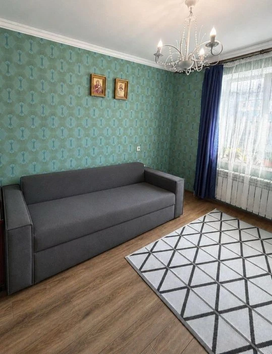 Продаж доглянутої 2к квартири !