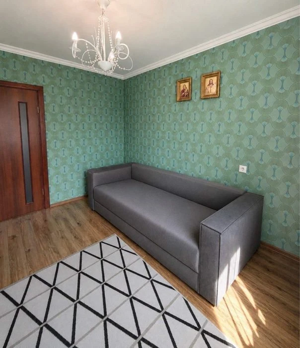 Продаж доглянутої 2к квартири !