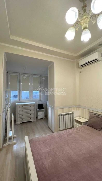 Selling 3 rooms at the Derzhprom center, metro station Nauky, certificate voucher Dana