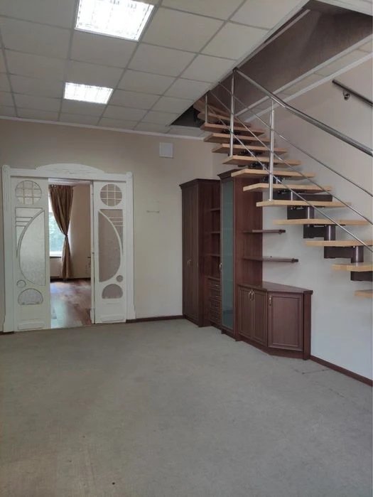 Продаж 4к дворівневої квартири вул. Шота Руставелі