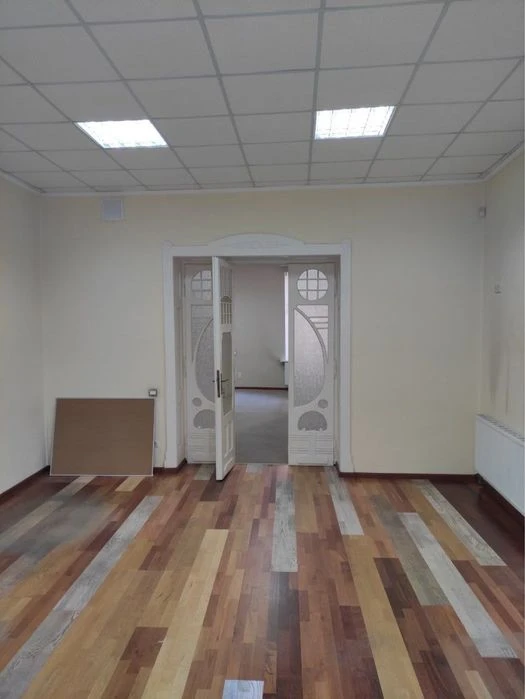 Продаж 4к дворівневої квартири вул. Шота Руставелі