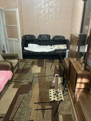 Продаж 1-ї квартири із залізним гаражем на Аваліані (213-132