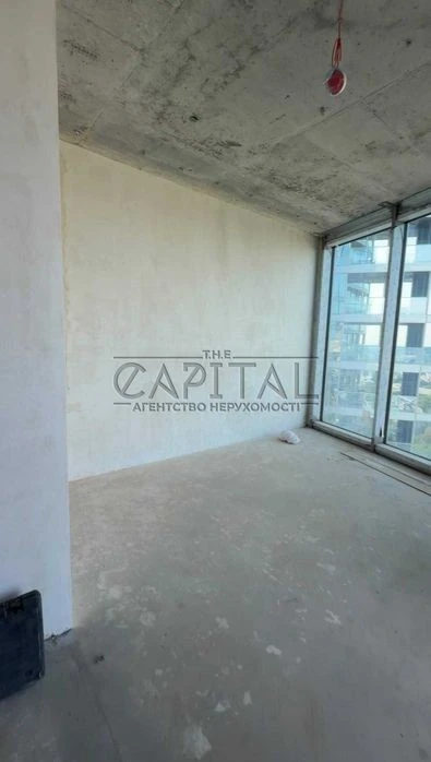 NO COMMISSION! DISCOUNT! One-room apartment for sale in premium
