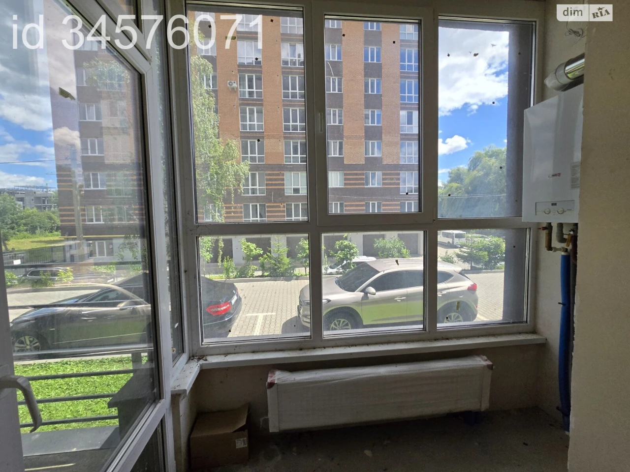 Продаж Квартира Виставка