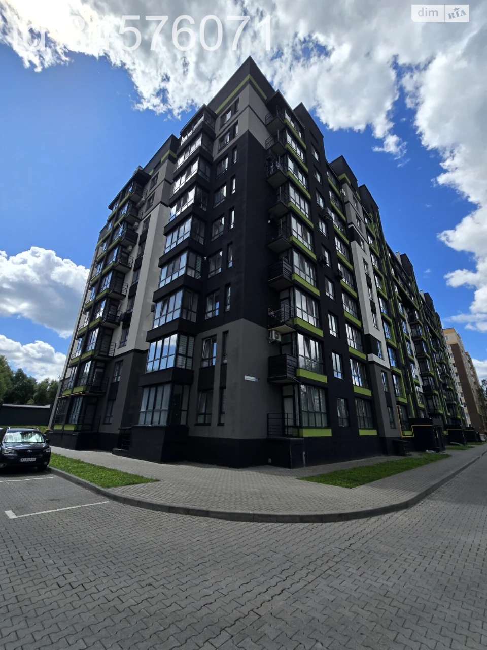 Продаж Квартира Виставка