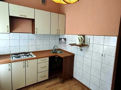 Квартира. Запорожье, Парковый бульв. (Леонова)