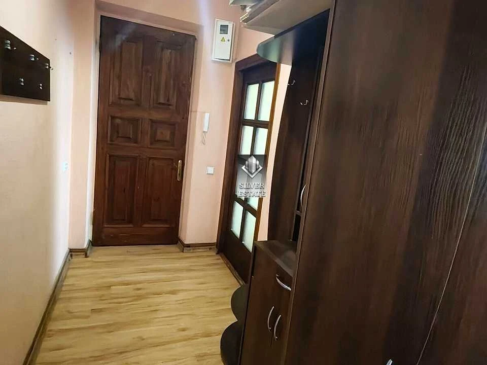Квартира. Запорожье, Парковый бульв. (Леонова)