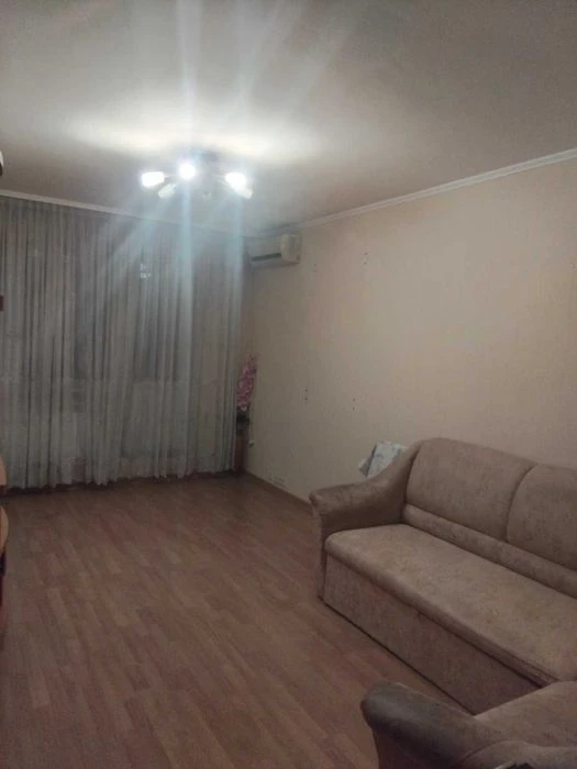 Exclusive! 3-room apartment for sale in Gorizont neighborhood, 13 Bolshaya Koltsevaya St.