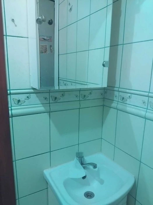 Exclusive! 3-room apartment for sale in Gorizont neighborhood, 13 Bolshaya Koltsevaya St.