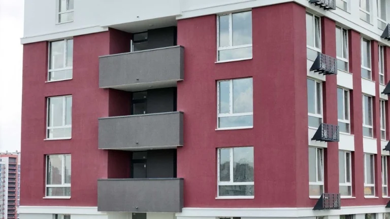 2-room apartment in Kyiv: eOselya or 5% discount with full payment