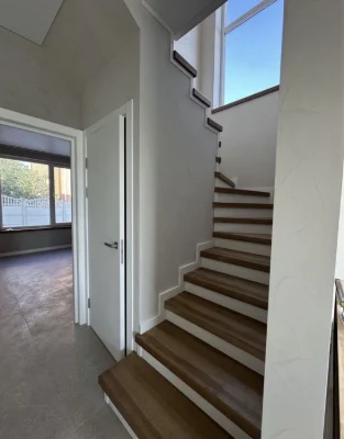 Townhouse 50m² · Private driveway · Individual gas